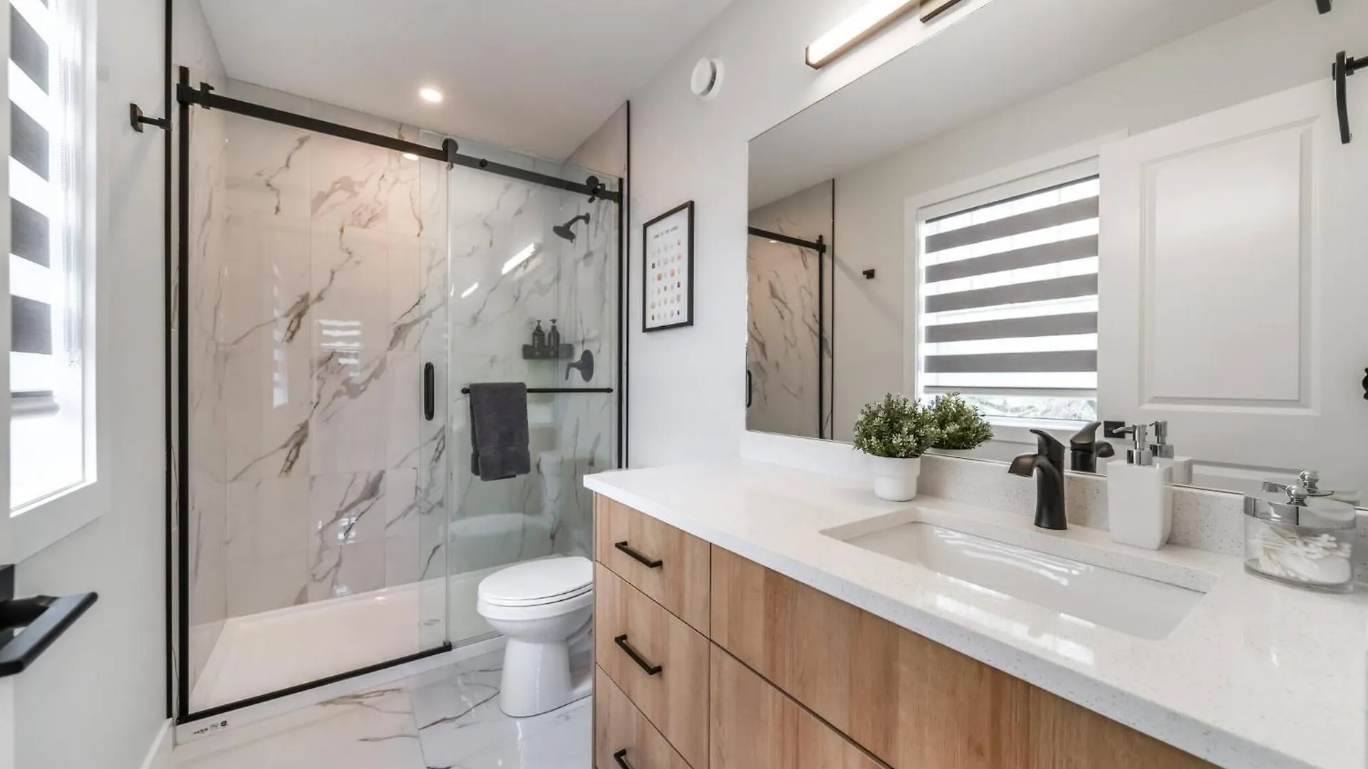 Dom wakacyjny Willa Exoticlushquietretreatkingbed|Wifi|Parking|Wem Edmonton